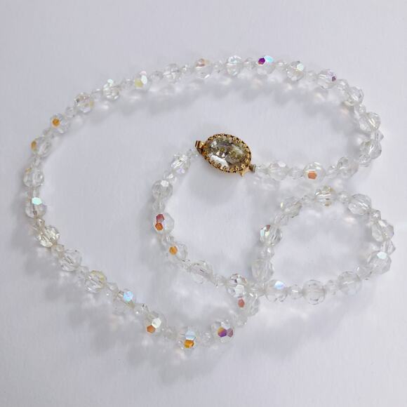 VTG Mid Century AB Crystal Necklace Faceted Glass Beads 1960s Gold Tone Clasp - Picture 4 of 9